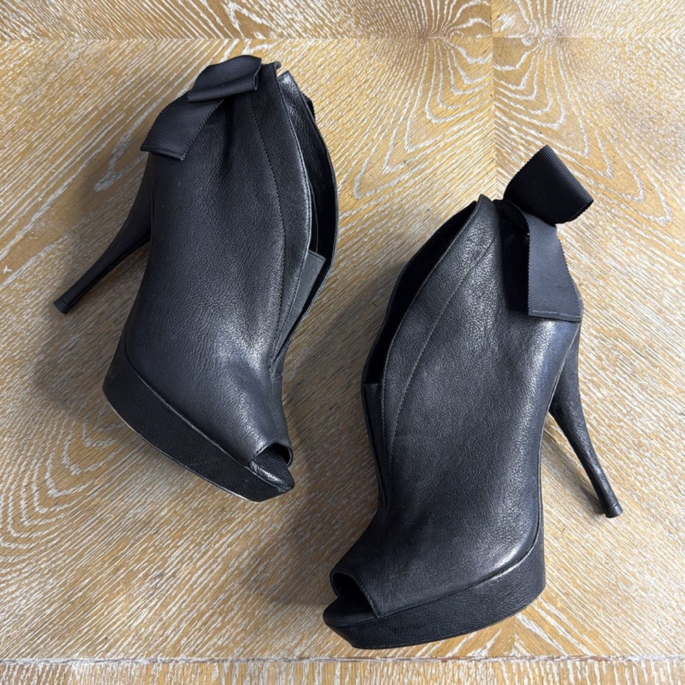 VERA WANG Footwear Black 'Royce' Heel Booties 7.5 - Picture 5 of 16